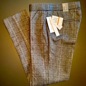 NWT AMANDA & CHELSEA Alex Modern Fit Ankle Pants size 2